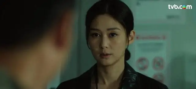 岑丽香5年后重返TVB演女警严灼颖，首挑严肃角色突破甜美标签 情报图